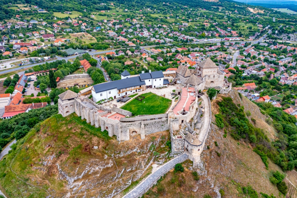 Burg Sümeg | Hochauflösende Luftbilder | Burg Sümeg